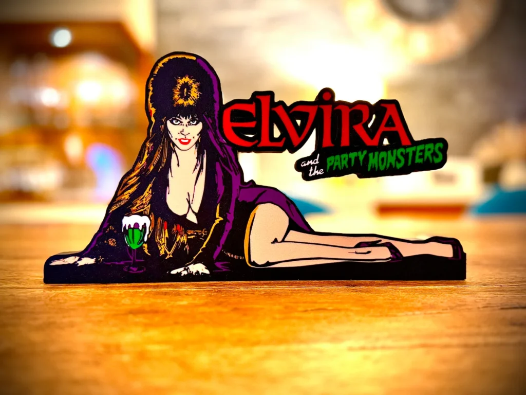 Elvira and the Party Monsters Topper für Bally